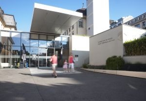 Jules-Gonin Eye Hospital, Lausanne, Switzerland