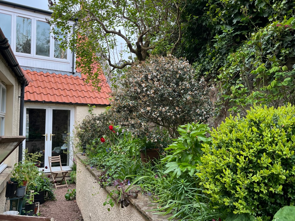 Mercat Cottage Garden - Apr 2026 - side view