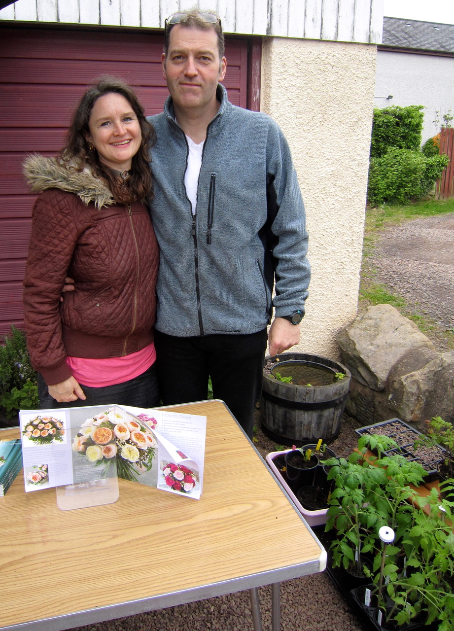 Sheila and Ralph Averbuch, garden plants fundraiser 2014