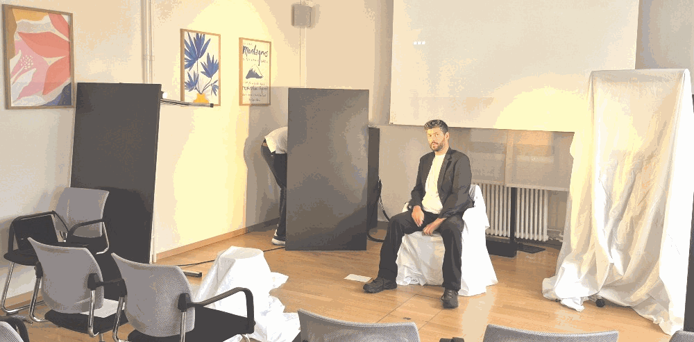 Day 2 - Theatre play - "If I Get to Korea, I'll Tell You" - José-Miguel (Zé) Figueiredo (author and actor)